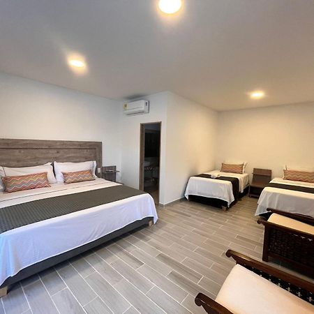 Hotel Casa Oliveros 里韦拉 外观 照片