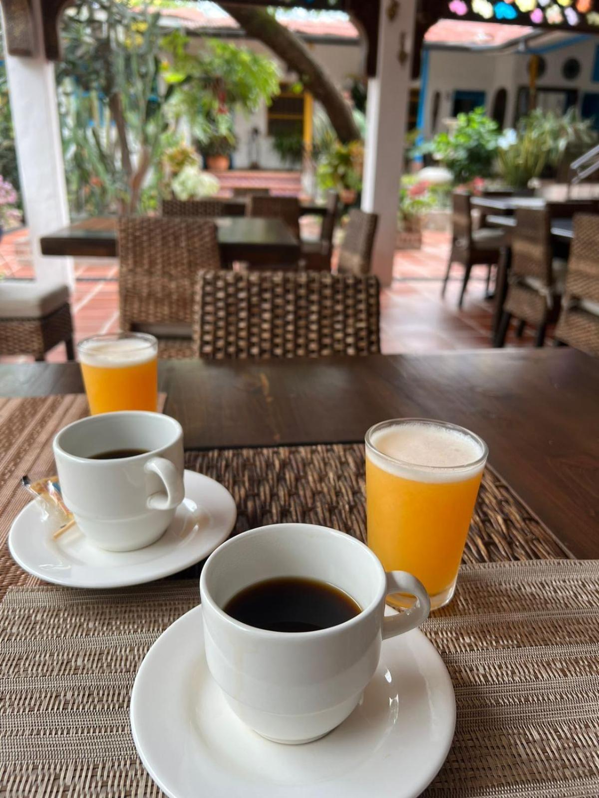 Hotel Casa Oliveros 里韦拉 外观 照片